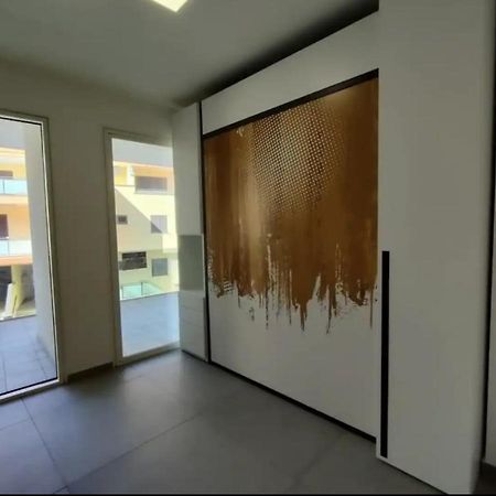 Modern And Spacious Appartement With Beach View. Gallipoli Exterior photo